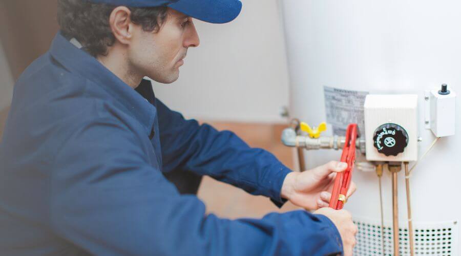 Local expert plumbing services in Tustin, MI